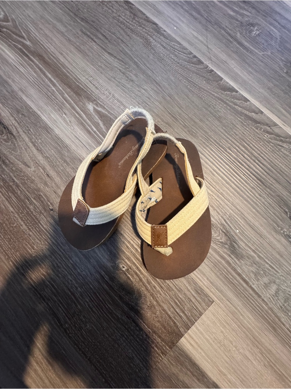 Tommy Bahama  Brown Flip Flop Sandals with Beige Straps
